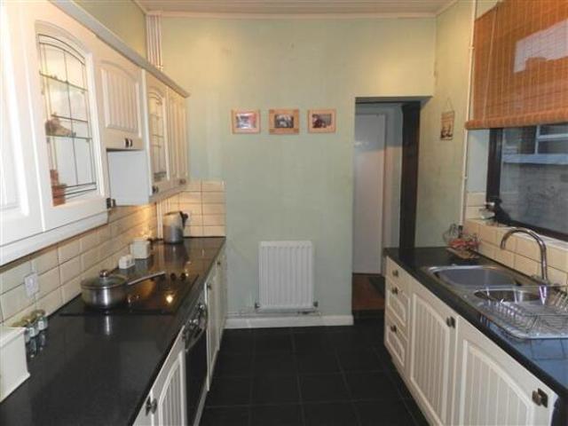Cottage for rent in Fenton, Stoke-on-Trent