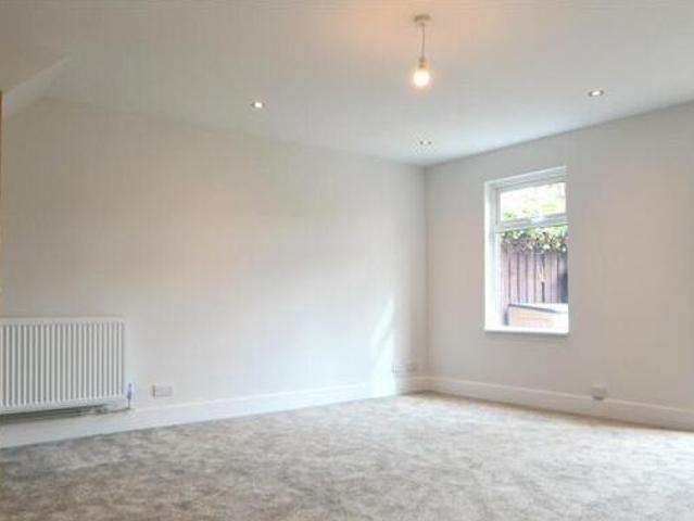 House for rent in Surrey