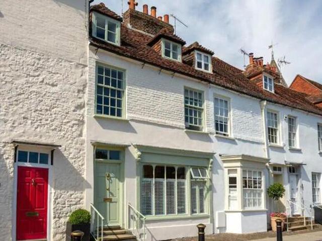 House for rent in The Butts, Kent