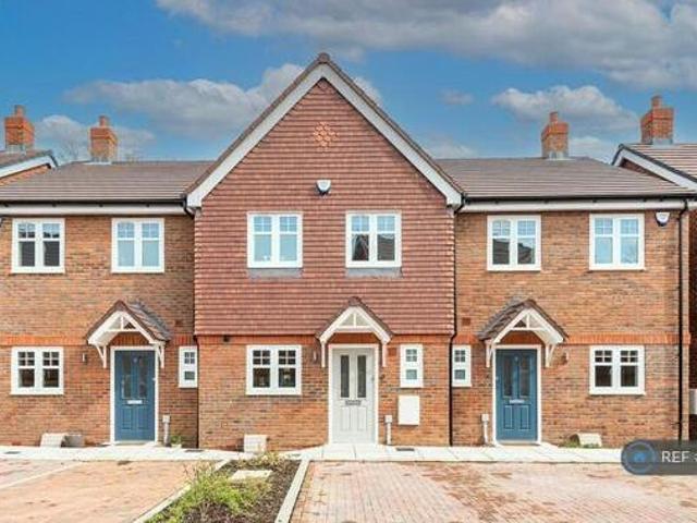 House for rent in Lyons, Greater London