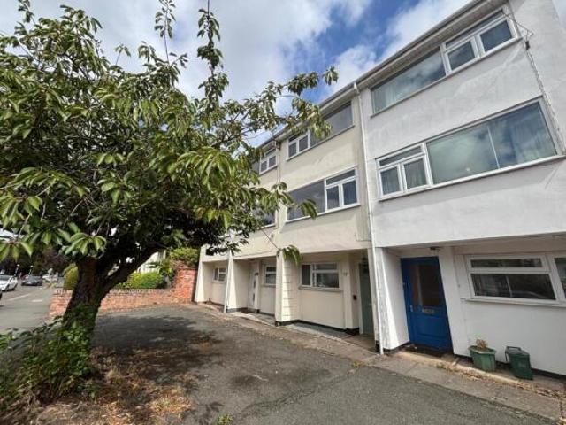 Cottage for rent in Sydenham, Green Close
