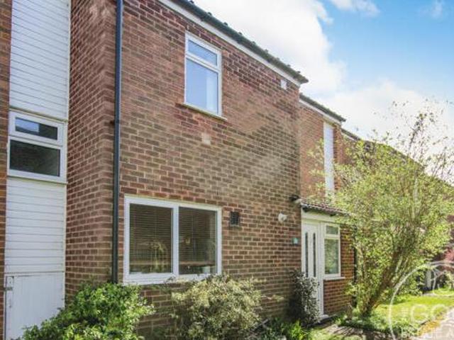 House for rent in Colshaw Farm, Wilmslow