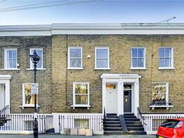 House for rent in Lyons, Greater London