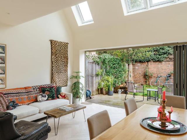 House for sale in Greater London