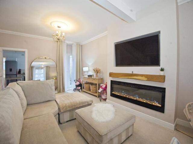 House for sale in Trealaw, Wales