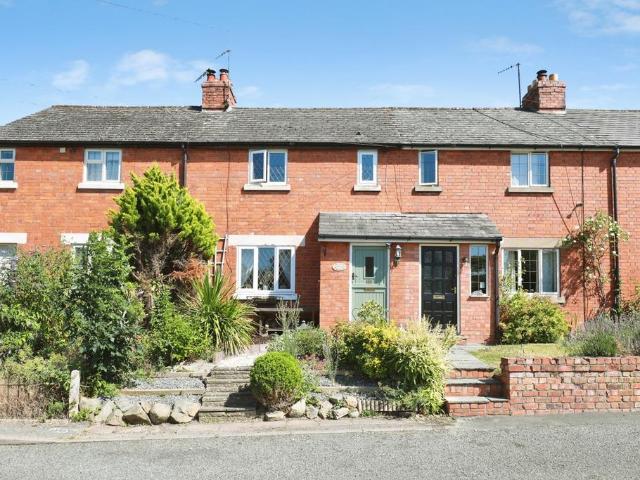 House for sale in Crookhill, Worcestershire