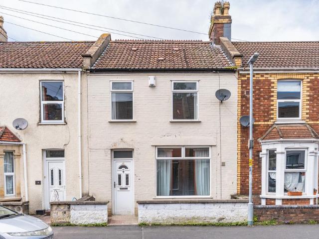 House for sale in Feckenham, City Of Bristol