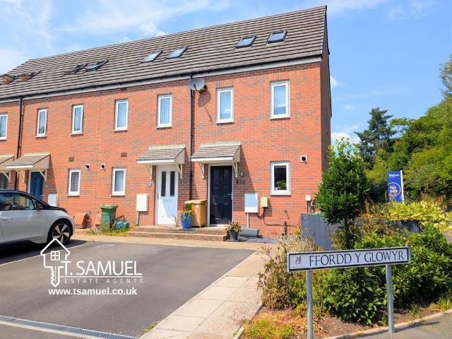 House for sale in Mountain Ash East, Ynysboeth