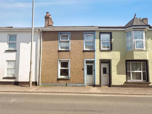 House for sale in Roseworthy, Cornwall