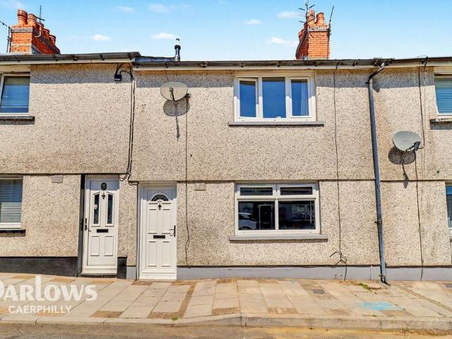 House for sale in Tir-y-berth, Wales