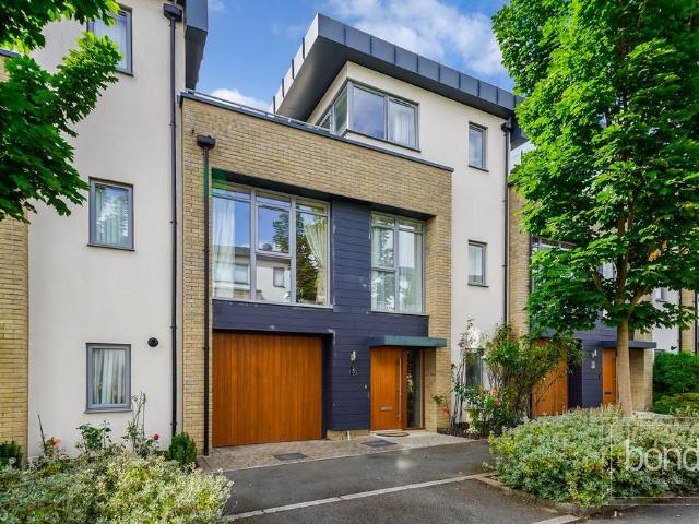House for sale in Chelmsford, Essex