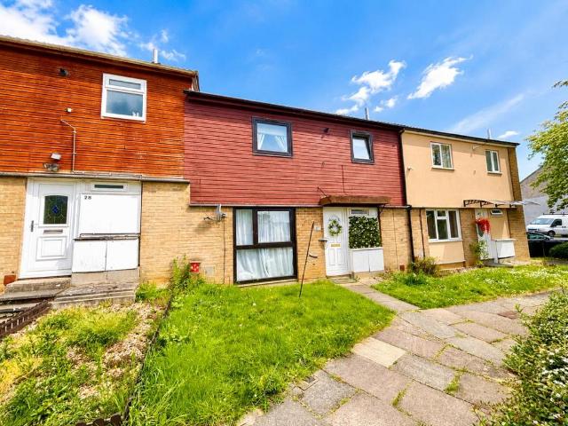 House for sale in Thorplands, Northampton