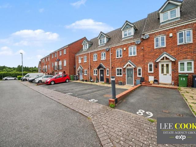 House for sale in Pelsall, West Midlands