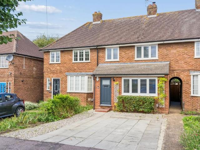 House for sale in King's Walden, Hertfordshire