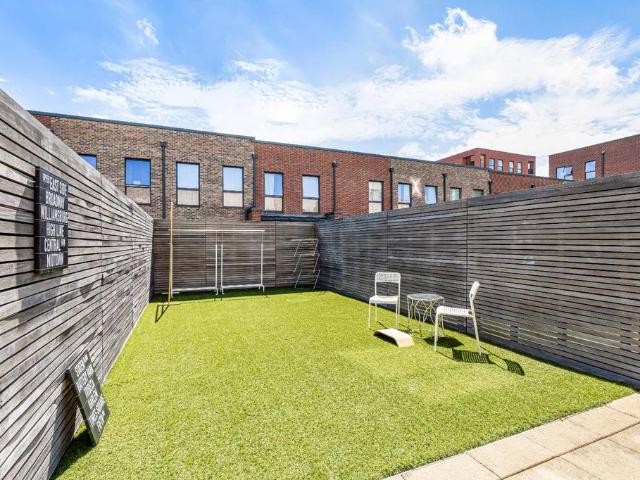 House for sale in Colindale, Greater London