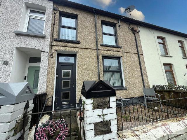 House for sale in Penygraig, Wales