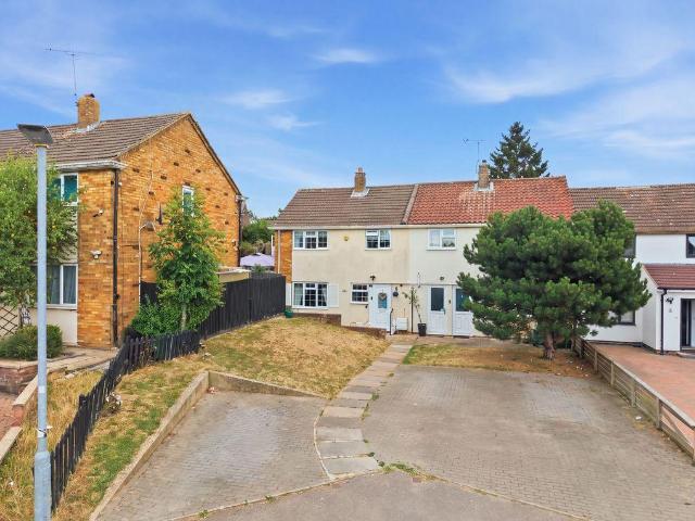 House for sale in Potters Bar, Hertfordshire