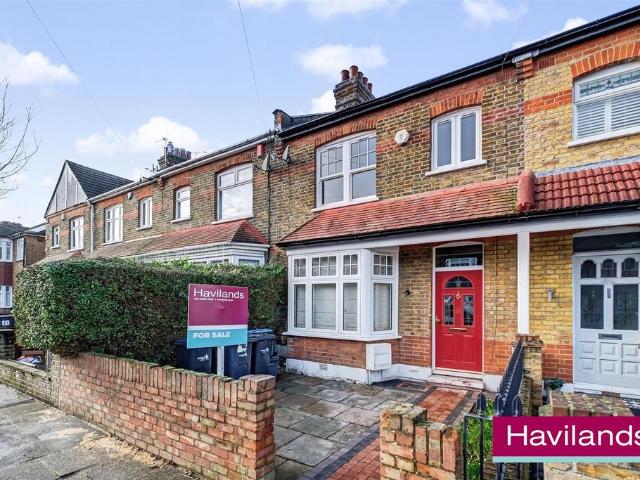 House for sale in Edmonton, Greater London