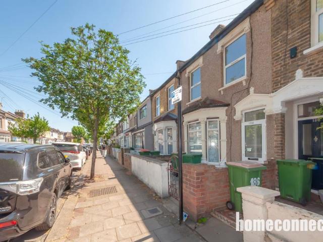 House for sale in Plashet, Greater London