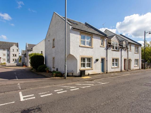House for sale in Lochwinnoch, Scotland