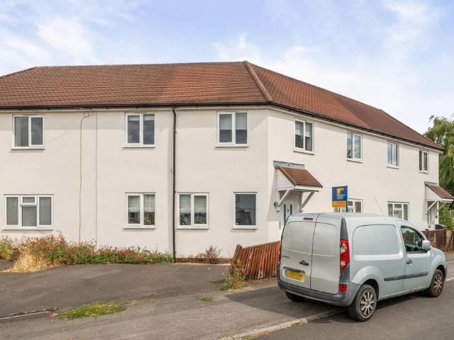 House for sale in Ermin Park, Tewkesbury