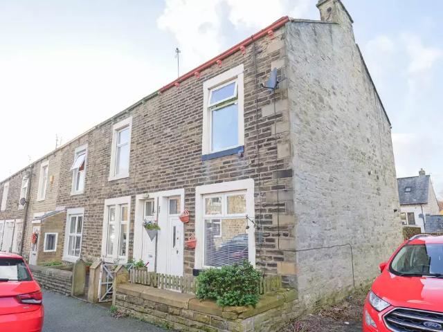 House for sale in Higherford, Lancashire