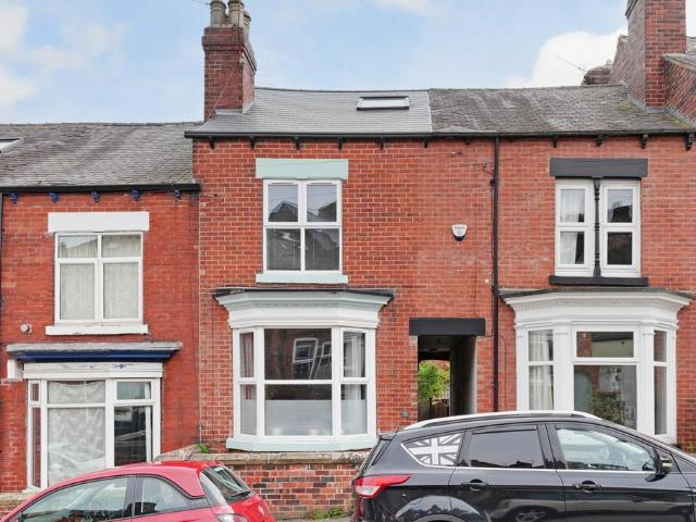 House for sale in Sharrow Vale, Sheffield