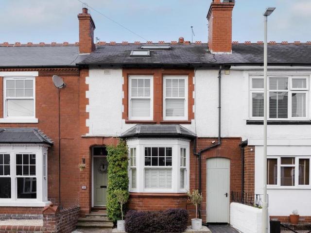 House for sale in Stourbridge, West Midlands