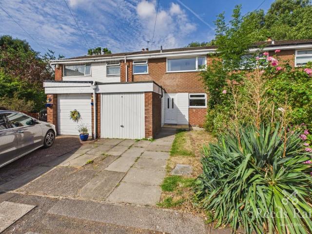 House for sale in Woodbank Estate, Portwood
