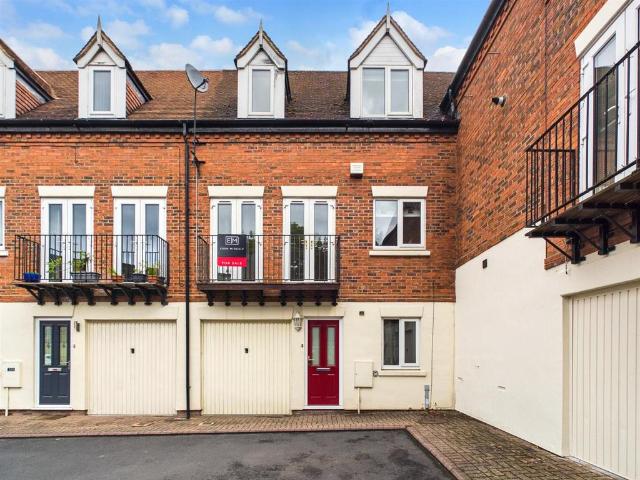 House for sale in Rushock, Worcestershire