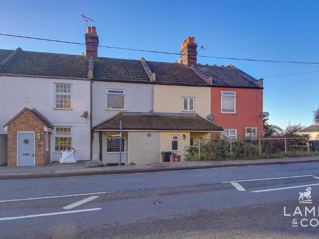 House for sale in Dale Hill, Essex
