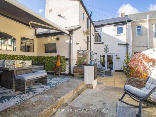 House for sale in Esh
