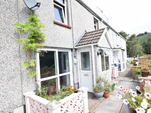 House for sale in Llanhilleth, Wales