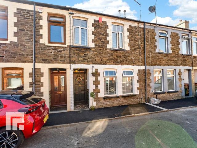 House for sale in Taffs Well, Wales