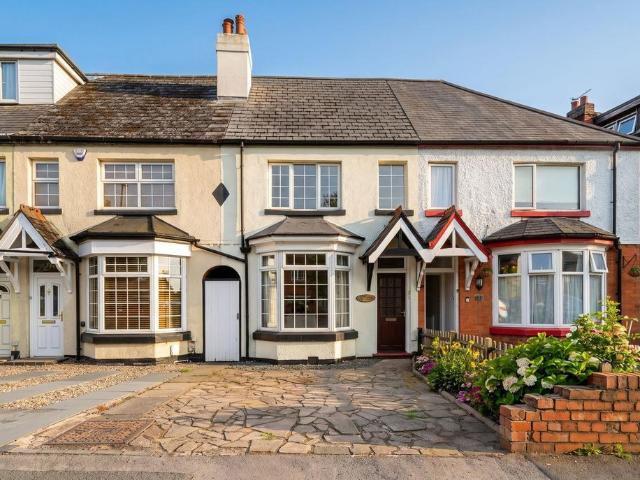 House for sale in Shirley, West Midlands