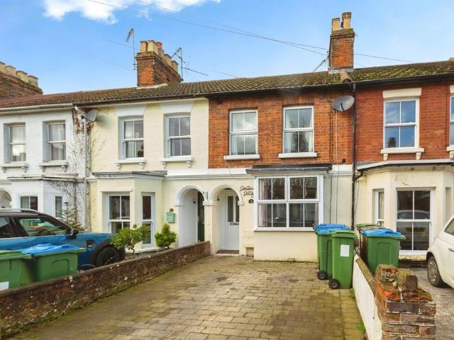 House for sale in Victoria Park, Aylesbury