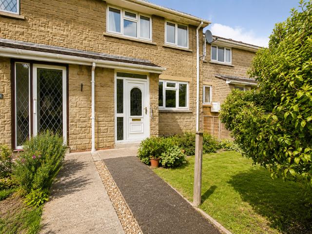 House for sale in Burnside, Skipton