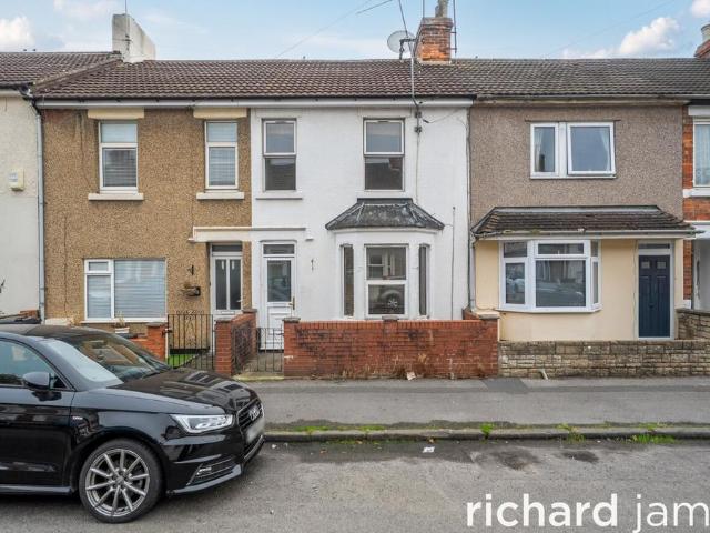 House for sale in Kingshill, Swindon