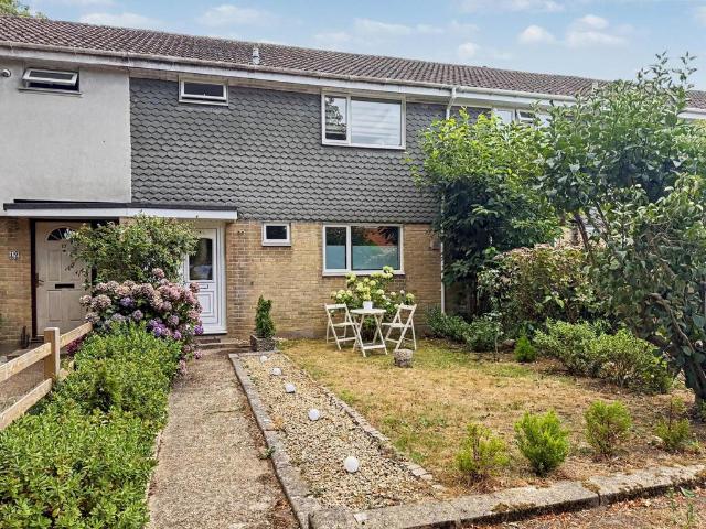 House for sale in Holdenhurst, Bournemouth