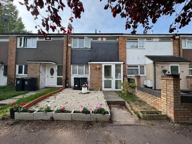 House for sale in Marsh Farm