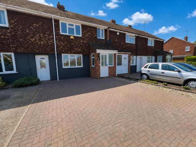 House for sale in Lewsey Farm, Luton