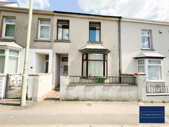House for sale in Gadlys, Wales