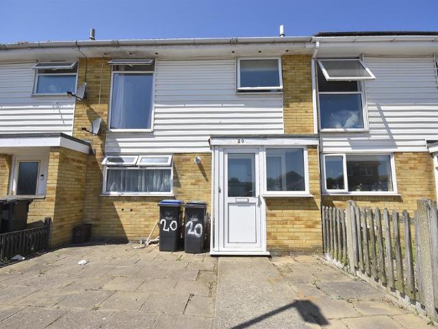 House for sale in Millmead, Acol