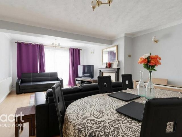 House for sale in Harold Hill, Greater London