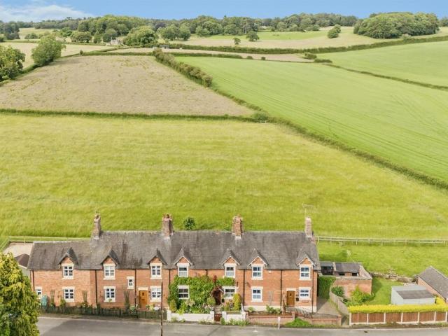 House for sale in Lower Tean, Kingsley Moor