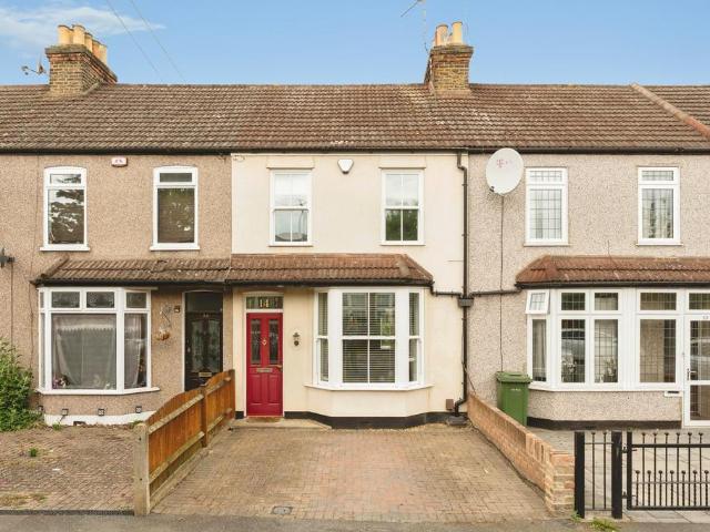 House for sale in Gidea Park, Greater London