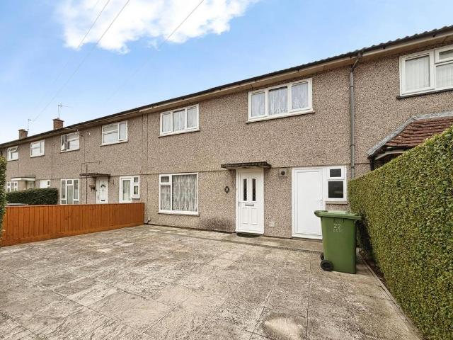 House for sale in Moredon, Swindon