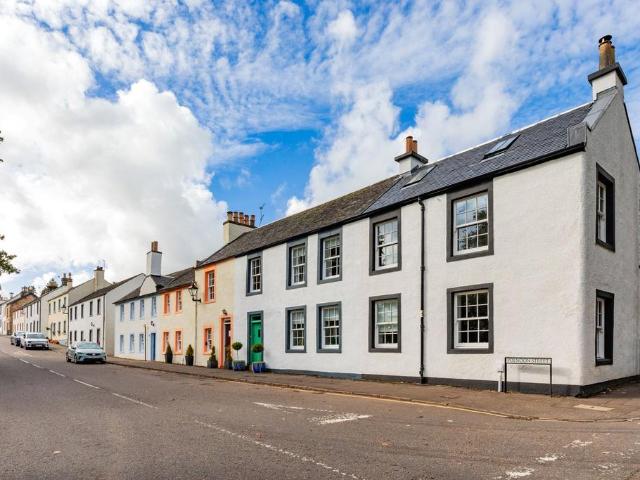 House for sale in Bonnyton, Eaglesham