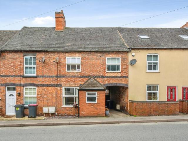 House for sale in Gun Hill, Warwickshire