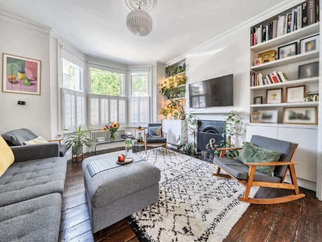 House for sale in Shepherd's Bush, Greater London